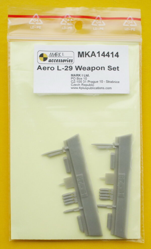 [MKA14414] L-29 Delfin Weapon Set