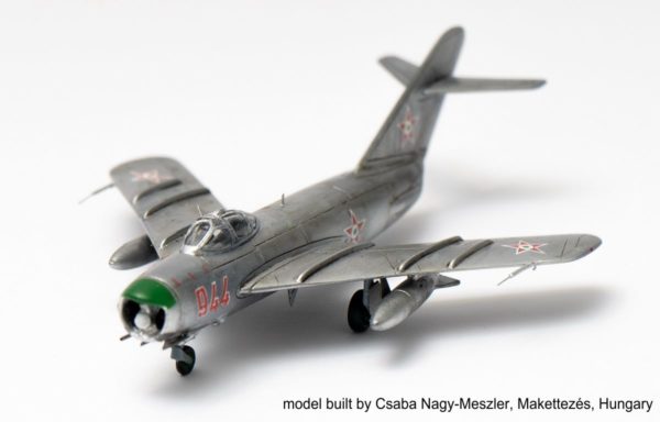 Model: MiG-17PF - Image 4