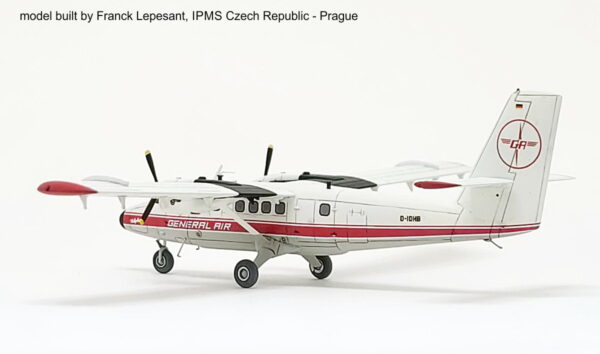 Model: DHC-6 Twin Otter - Image 3